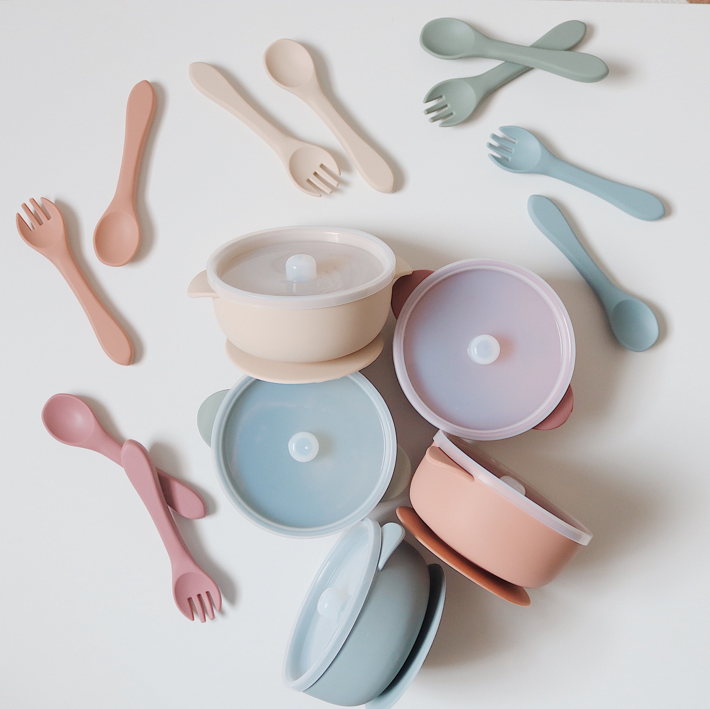 Travel Lid Bowls + Cutlery