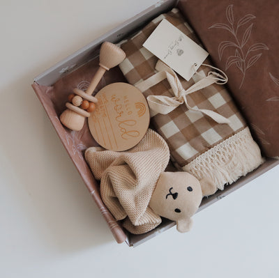 Newborn Gift Box | Brown