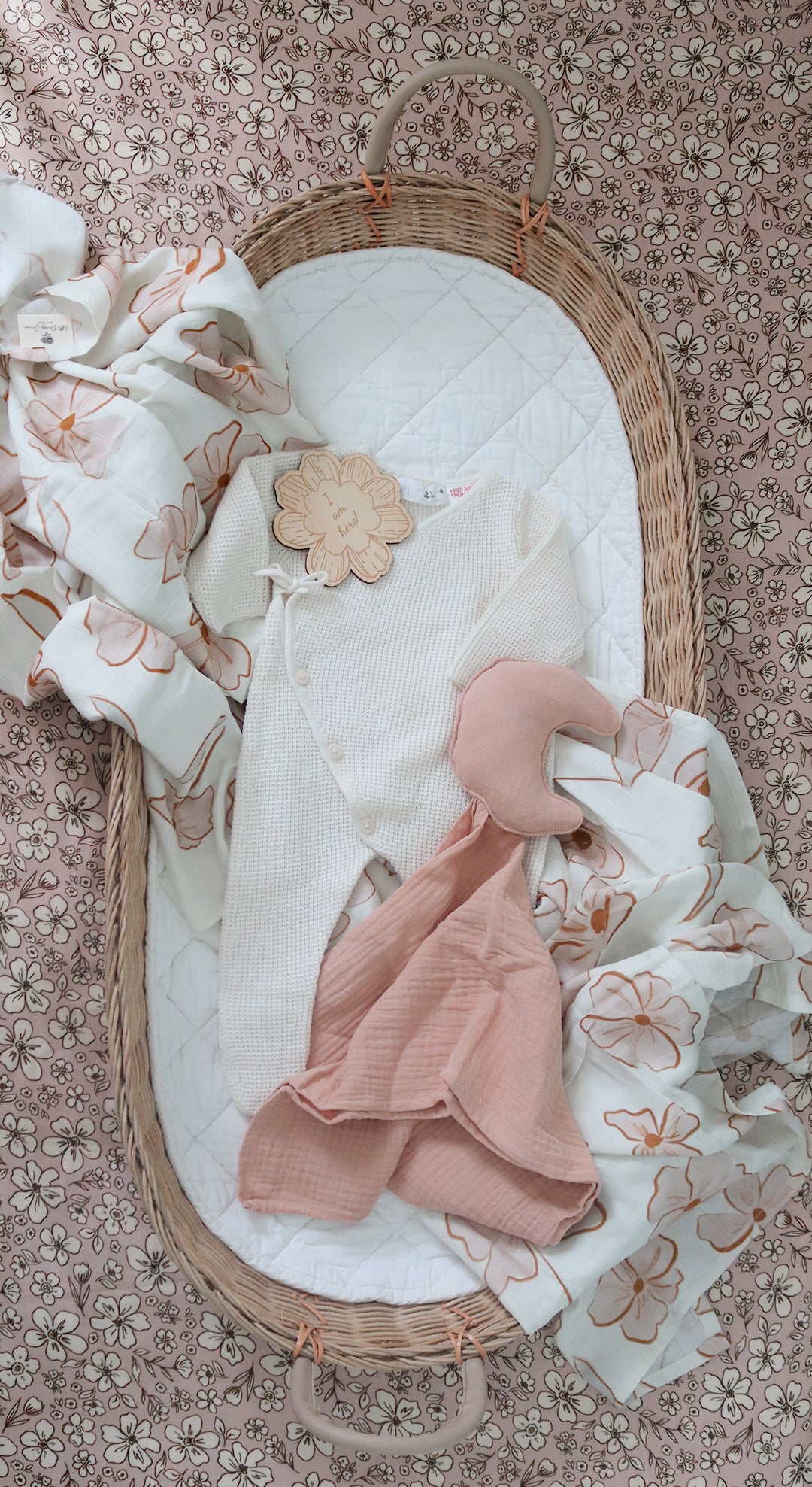 Organic Bamboo + Cotton Cotbed Sheet | Wildflower