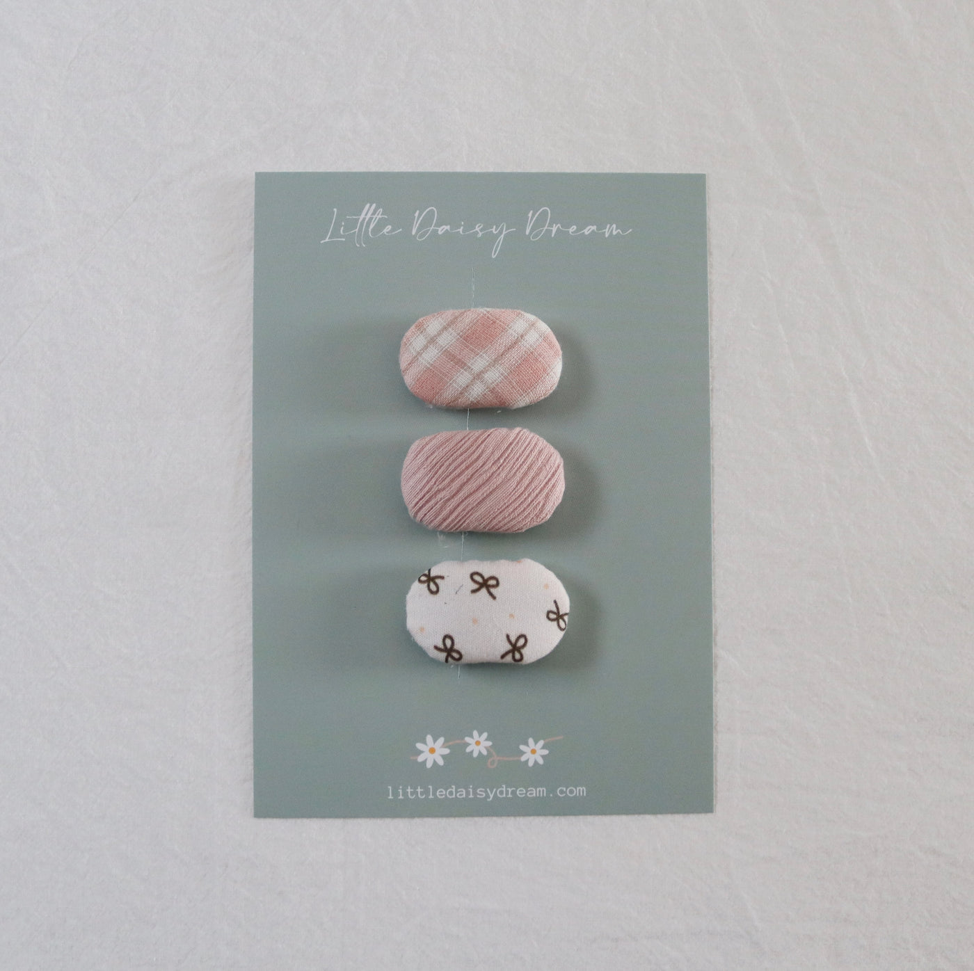 Button Hair Clip Set | Pinks