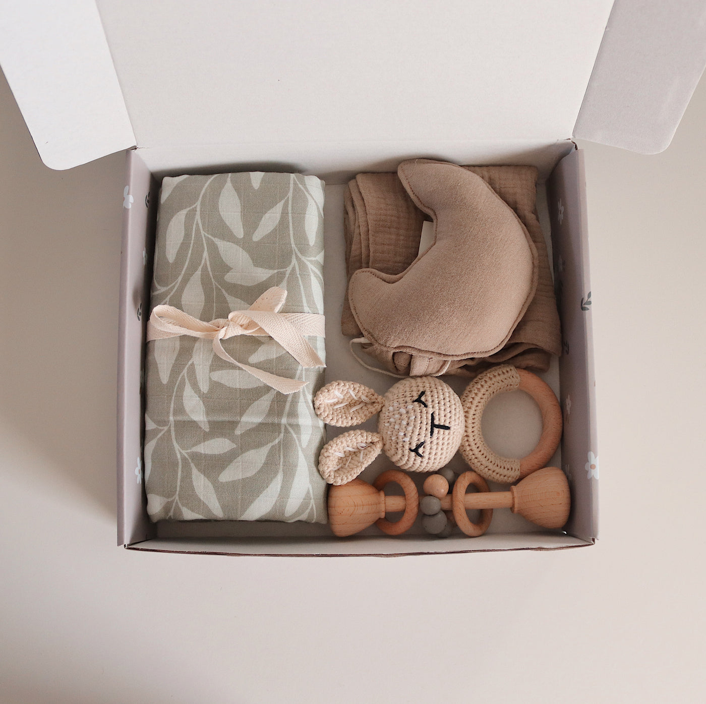 Newborn Gift Box | Sage