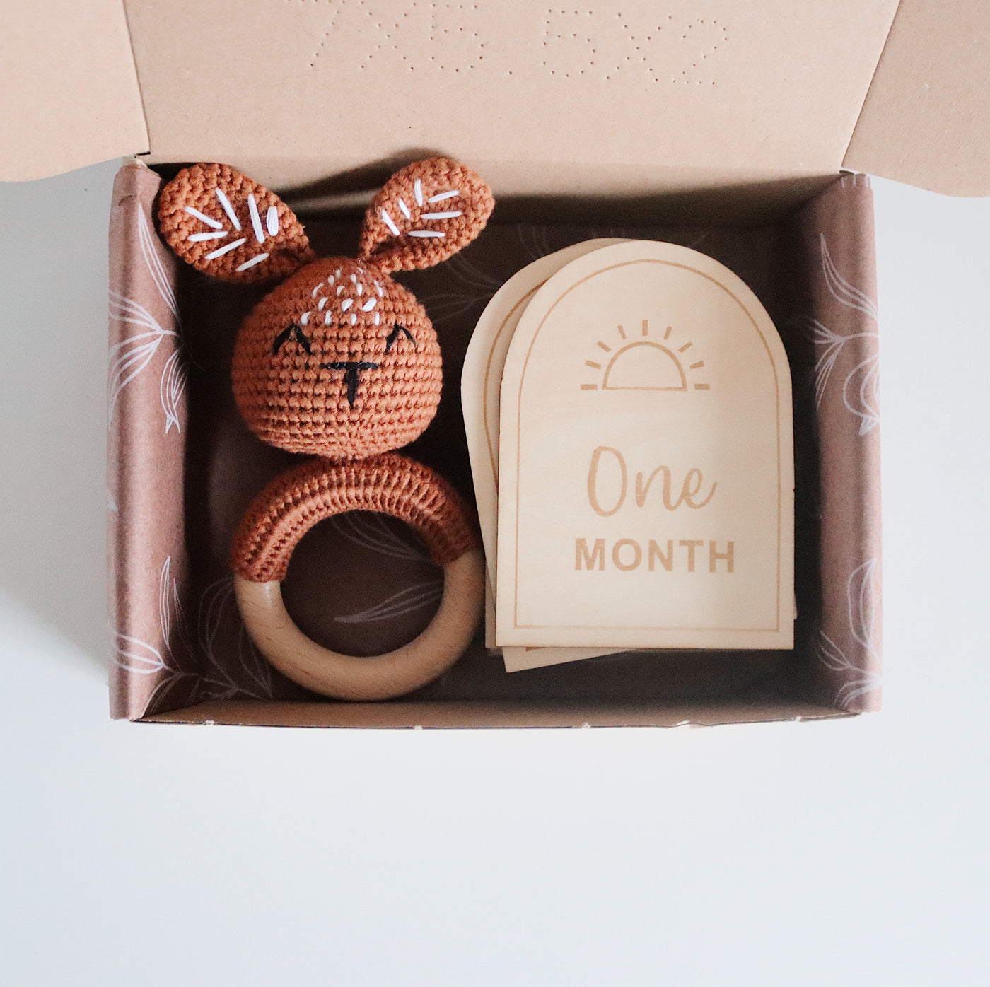 Newborn Gift Box | Welcome World