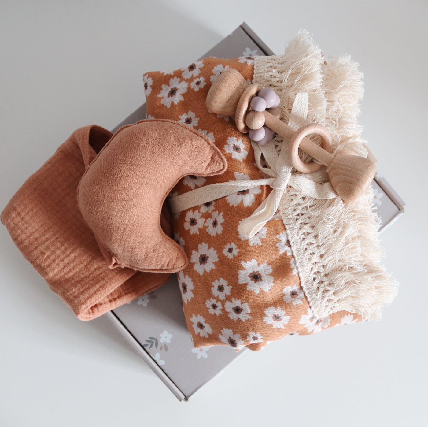 Newborn Gift Box | Boho Floral