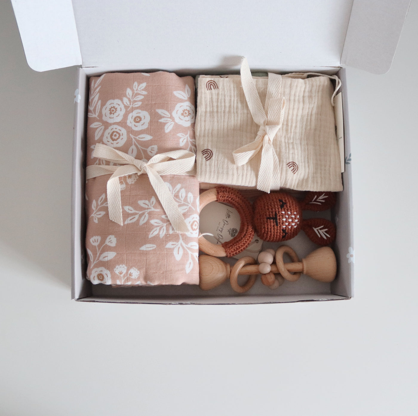 Newborn Gift Box | Pink